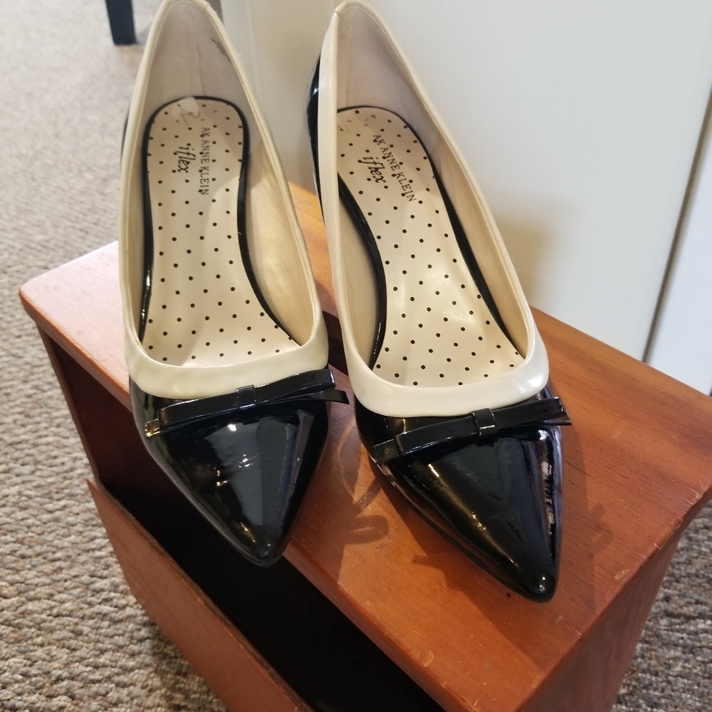 Anne Klein Flex shoes